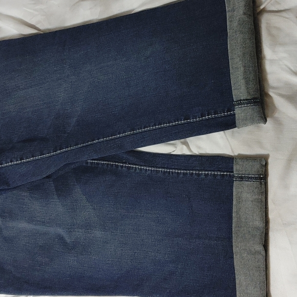 Lane Bryant capri Genius fit jeans size 16. - Picture 2 of 14